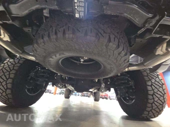 2025 Ford F-150 Raptor Crew Cab Short Bed - miniatura 15