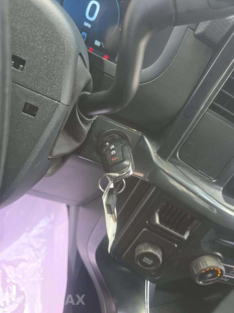 2025 Ford F-150 STX Crew Cab Short Bed - miniatura 8