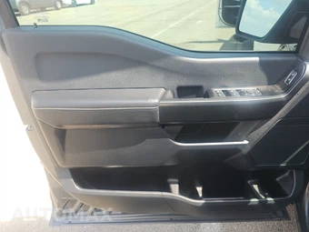 2025 Ford F-150 STX Crew Cab Short Bed - miniatura 9