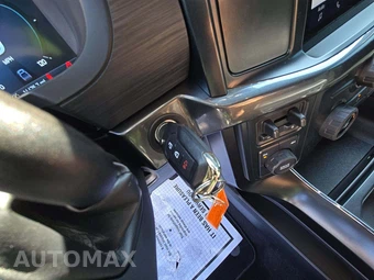 2025 Ford F-150 STX Crew Cab Short Bed - miniatura 8