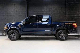 2025 Ford F-150 Tremor Crew Cab Short Bed - miniatura 3