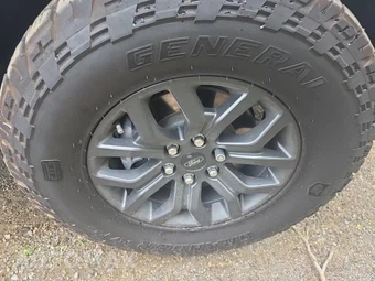 2025 Ford F-150 Tremor Crew Cab Short Bed - miniatura 9