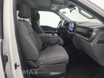 2025 Ford F-150 XLT Crew Cab Medium Bed - miniatura 8