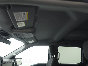 2025 Ford F-150 XLT Crew Cab Medium Bed - miniatura 17