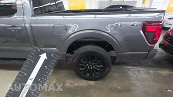 2025 Ford F-150 XLT Crew Cab Medium Bed - miniatura 26