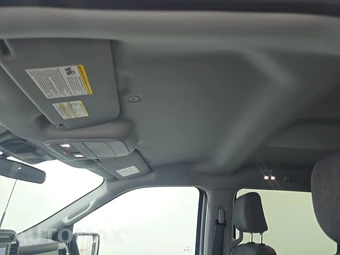 2025 Ford F-150 XLT Crew Cab Medium Bed - miniatura 17