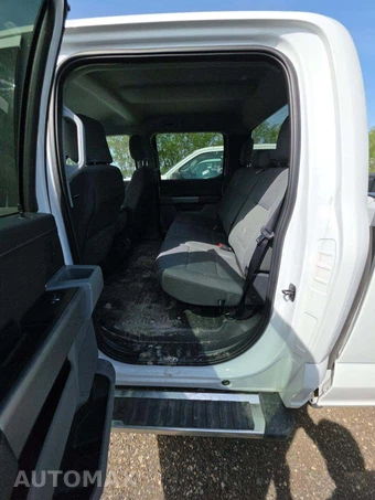 2025 Ford F-150 XLT Crew Cab Medium Bed - miniatura 13