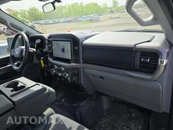 2025 Ford F-150 XLT Crew Cab Medium Bed - miniatura 19