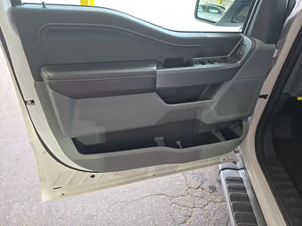 2025 Ford F-150 XLT Crew Cab Short Bed - miniatura 9