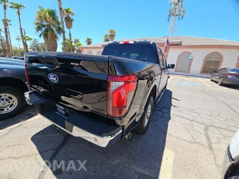 2025 Ford F-150 XLT Crew Cab Short Bed - miniatura 3