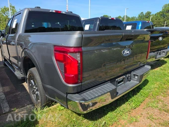 2025 Ford F-150 XLT Crew Cab Short Bed - miniatura 2