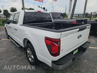 2025 Ford F-150 XLT Crew Cab Short Bed - miniatura 2