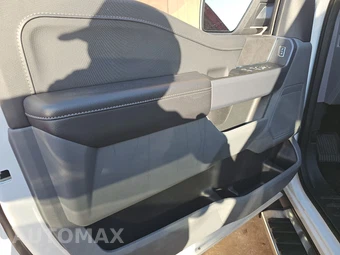 2025 Ford F-150 XLT Crew Cab Short Bed - miniatura 9