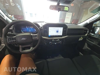 2025 Ford F-150 XLT Crew Cab Short Bed - miniatura 11
