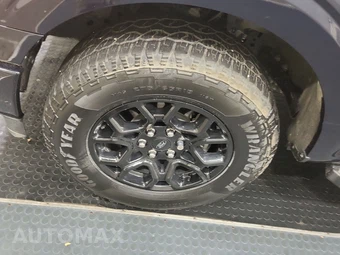 2025 Ford F-150 XLT Crew Cab Short Bed - miniatura 5