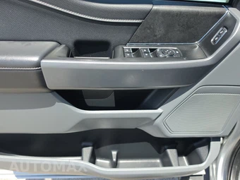 2025 Ford F-150 XLT Crew Cab Short Bed - miniatura 9