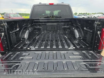 2025 Ford F-150 XLT Crew Cab Short Bed - miniatura 11