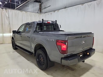 2025 Ford F-150 XLT Crew Cab Short Bed - miniatura 4
