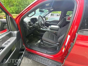 2025 Ford F-150 XLT Crew Cab Short Bed - miniatura 6