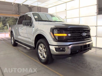 2025 Ford F-150 XLT Crew Cab Short Bed - miniatura 3