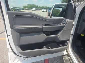 2025 Ford F-150 XLT Crew Cab Short Bed - miniatura 9