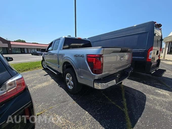 2025 Ford F-150 XLT Crew Cab Short Bed - miniatura 2
