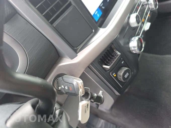 2025 Ford F-150 XLT Crew Cab Short Bed - miniatura 5