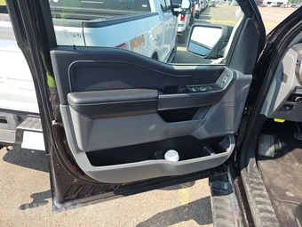 2025 Ford F-150 XLT Crew Cab Short Bed - miniatura 9