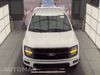 2025 Ford F-150 XLT Crew Cab Short Bed - miniatura 2