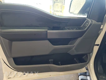 2025 Ford F-150 XLT Crew Cab Short Bed - miniatura 9