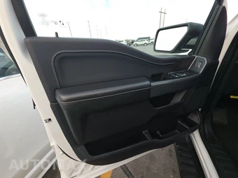 2025 Ford F-150 XLT Crew Cab Short Bed - miniatura 9