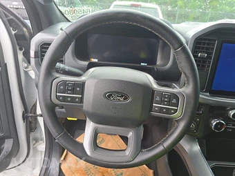 2025 Ford F-150 XLT Crew Cab Short Bed - miniatura 10