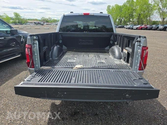 2025 Ford F-150 XLT Crew Cab Short Bed - miniatura 14