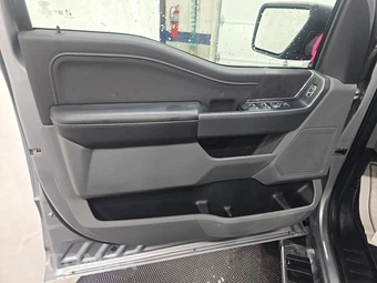 2025 Ford F-150 XLT Crew Cab Short Bed - miniatura 9
