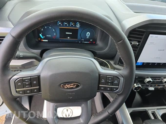 2025 Ford F-150 XLT Crew Cab Short Bed - miniatura 10