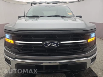 2025 Ford F-150 XLT Crew Cab Short Bed - miniatura 2
