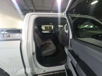 2025 Ford F-150 XLT Crew Cab Short Bed - miniatura 16