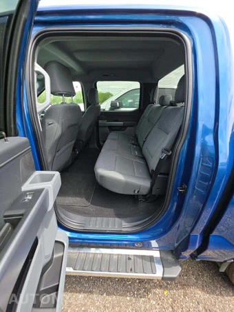 2025 Ford F-150 XLT Crew Cab Short Bed - miniatura 13