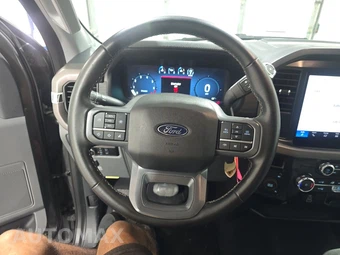 2025 Ford F-150 XLT Crew Cab Short Bed - miniatura 10