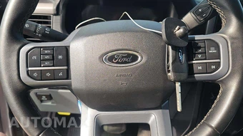 2025 Ford F-150 XLT Crew Cab Short Bed - miniatura 17