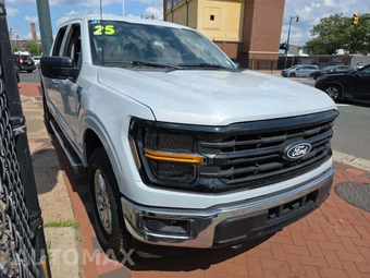 2025 Ford F-150 XLT Crew Cab Short Bed - miniatura 4