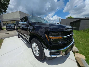 2025 Ford F-150 XLT Crew Cab Short Bed - miniatura 4