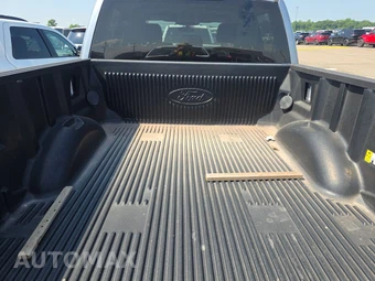 2025 Ford F-150 XLT Crew Cab Short Bed - miniatura 16