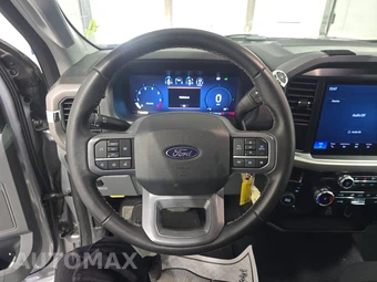 2025 Ford F-150 XLT Crew Cab Short Bed - miniatura 10
