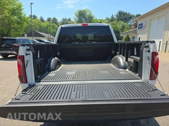 2025 Ford F-150 XLT Crew Cab Short Bed - miniatura 11