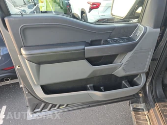 2025 Ford F-150 XLT Crew Cab Short Bed - miniatura 9