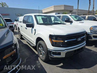2025 Ford F-150 XLT Crew Cab Short Bed - miniatura 4