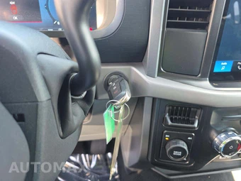 2025 Ford F-150 XLT Crew Cab Short Bed - miniatura 8