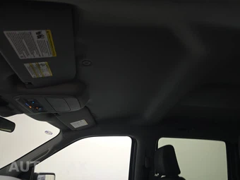 2025 Ford F-150 XLT Crew Cab Short Bed - miniatura 17