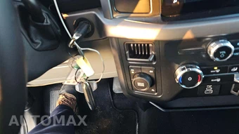 2025 Ford F-150 XLT Crew Cab Short Bed - miniatura 17